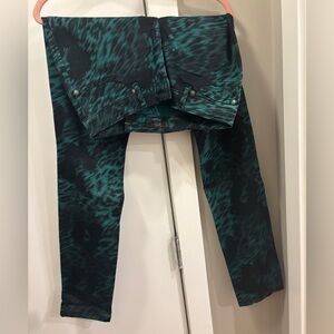 Jessica Simpson Green Patterned Women Jeans